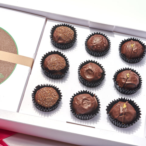 Pralinenensemble mit edler Schokolade - Meisterwerk Chocolaterie