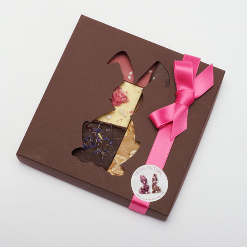 Mixed broken chocolate - finely packed in an exclusive box